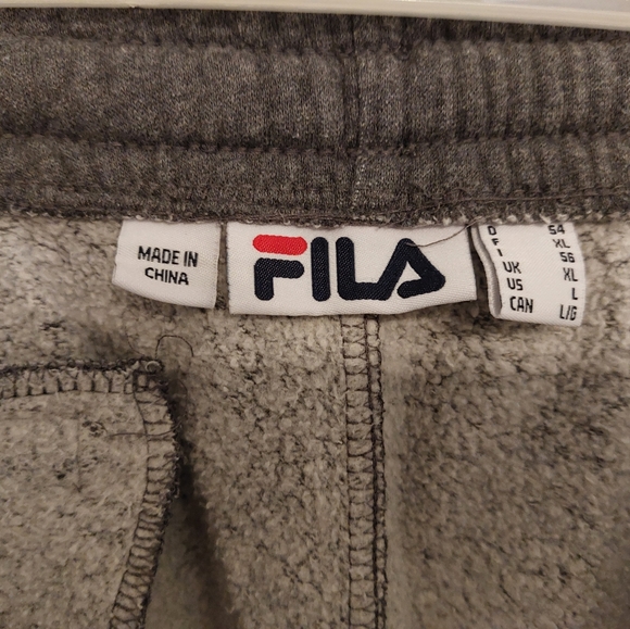Fila jogging track suit - Picture 1 of 4